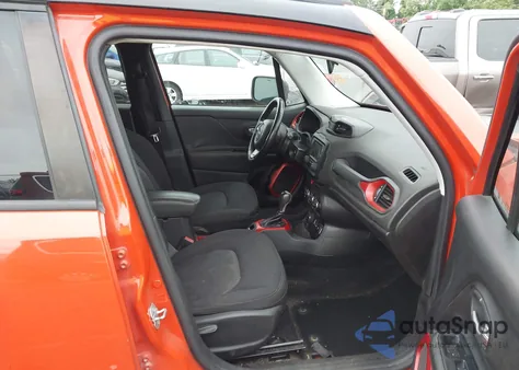 2015 Jeep Renegade Trailhawk z USA, uszkodzony, nr VIN ZACCJBCT0FPB61729